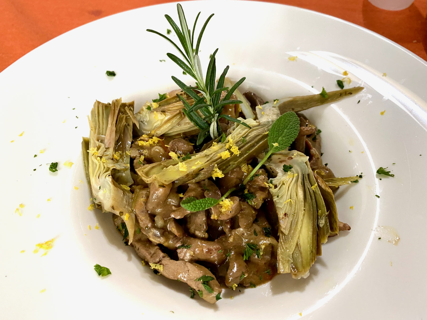 Coratella di agnello con i carciofi