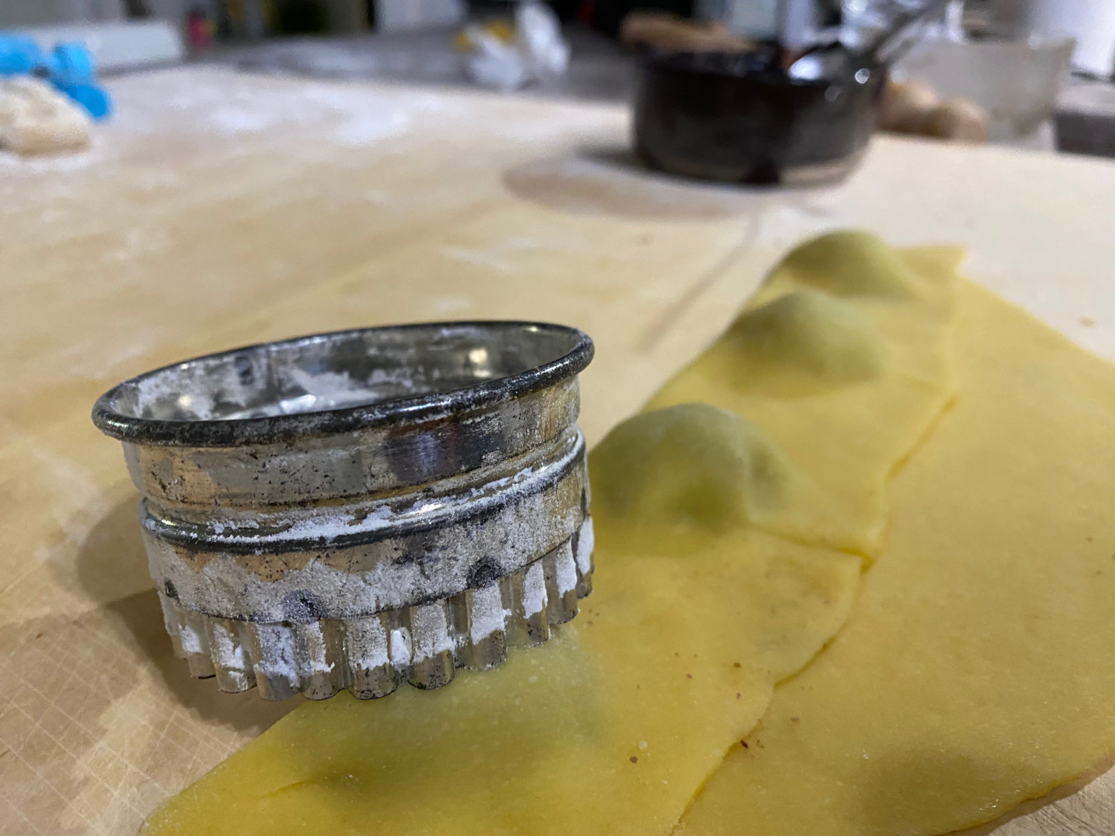 Calgenitt (calcionetti con ceci o mostarda d’uva)