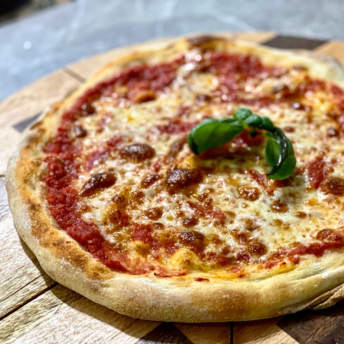 Pizza napoletana (nel forno di casa) Cocendolibando