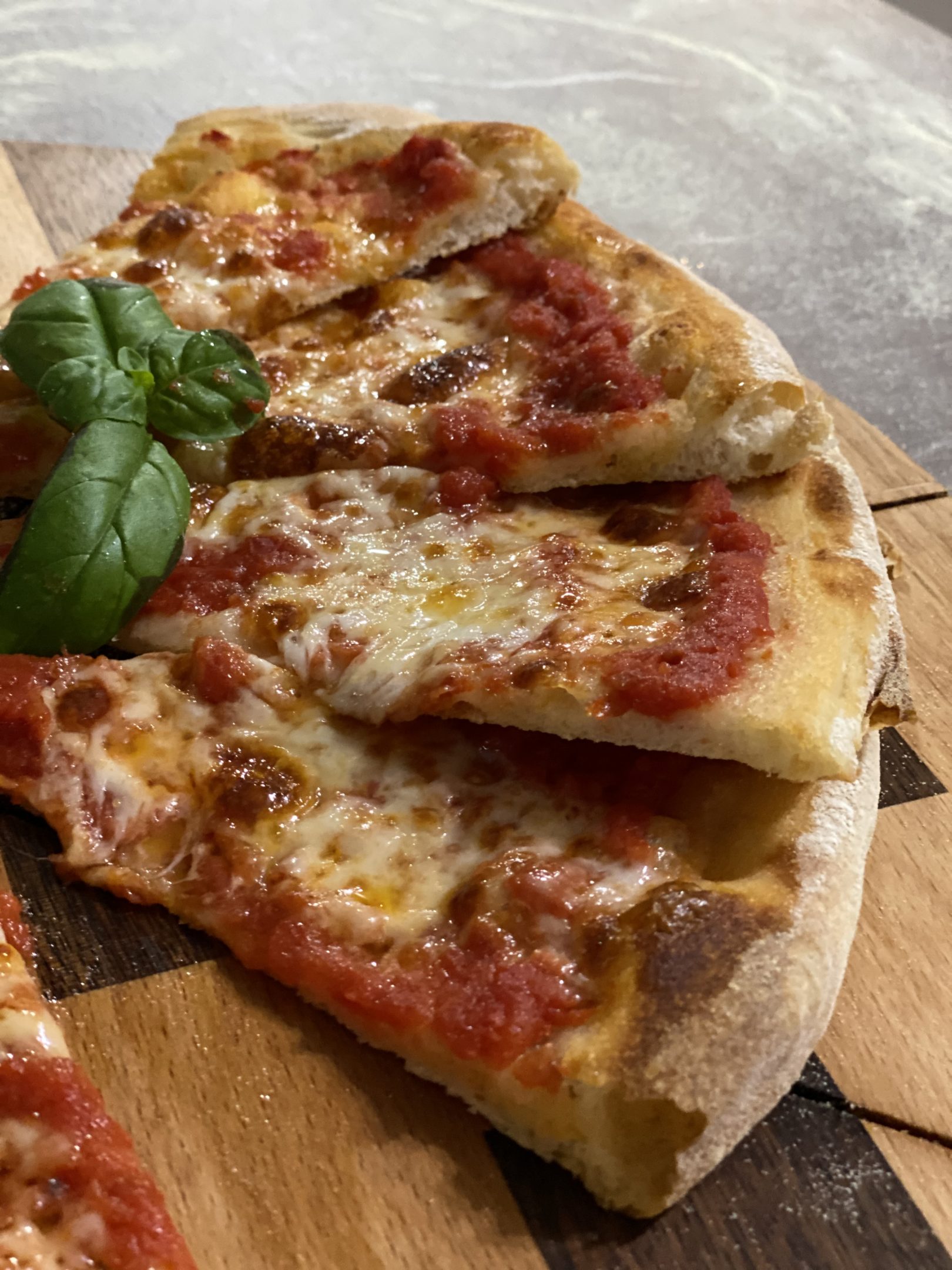 Pizza napoletana (nel forno di casa) Cocendolibando