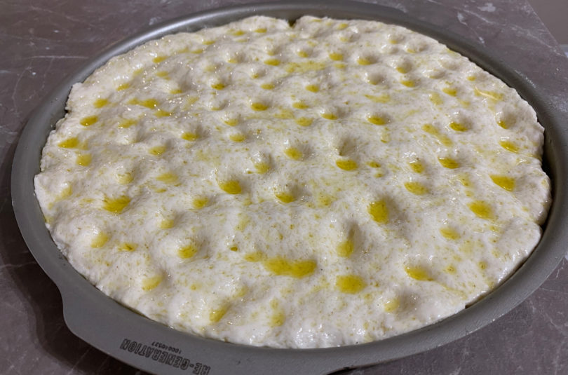 Focaccia genovese (senza glutine) cocendolibando